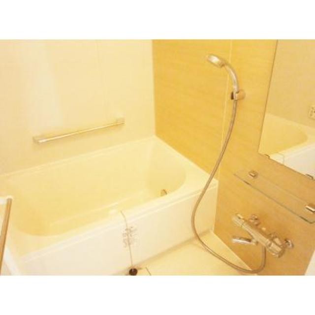 ※写真は同タイプ住戸です。(風呂)