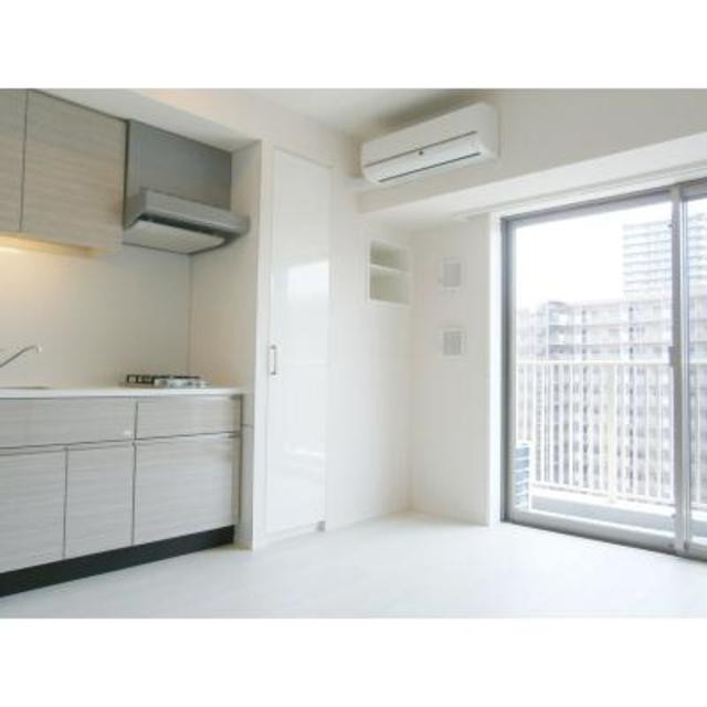 ※写真は同タイプ住戸です。(居間)