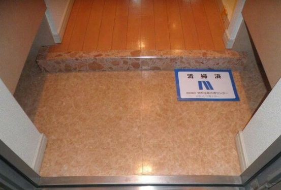 ※同仕様写真含む(玄関)