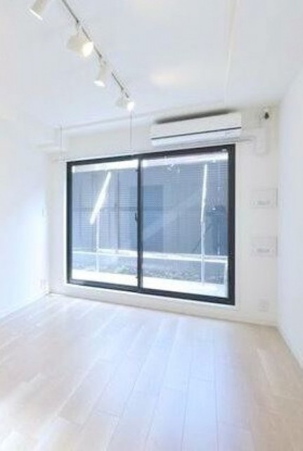 ※同仕様写真含む(居間)