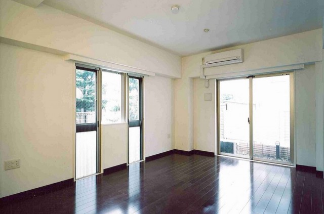 ※同仕様写真含む(居間)