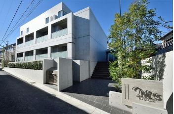 世田谷区代沢２丁目 【賃貸居住】マンション