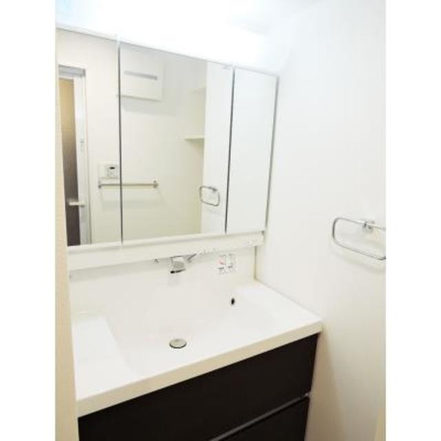 ※写真は同タイプ住戸です。(内装)