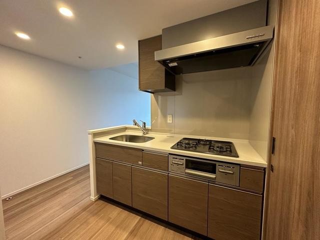 ※写真は同タイプ住戸です。(キッチン)