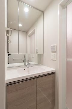 ※同仕様写真含む(内装)