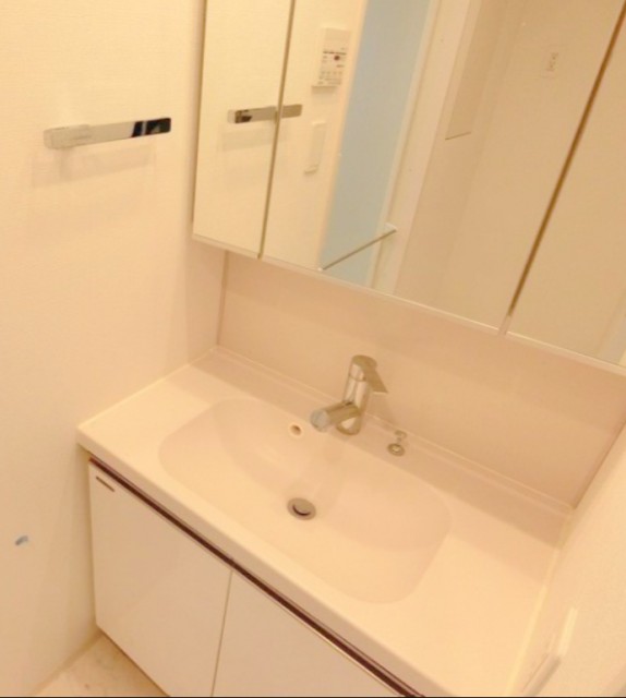 ※同仕様写真含む(内装)