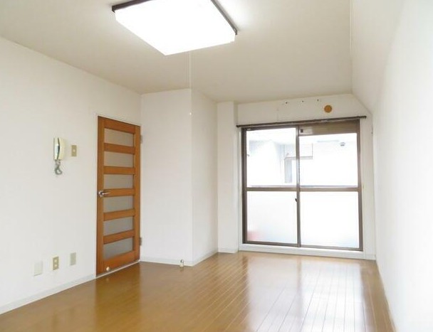 ※同仕様写真含む(居間)