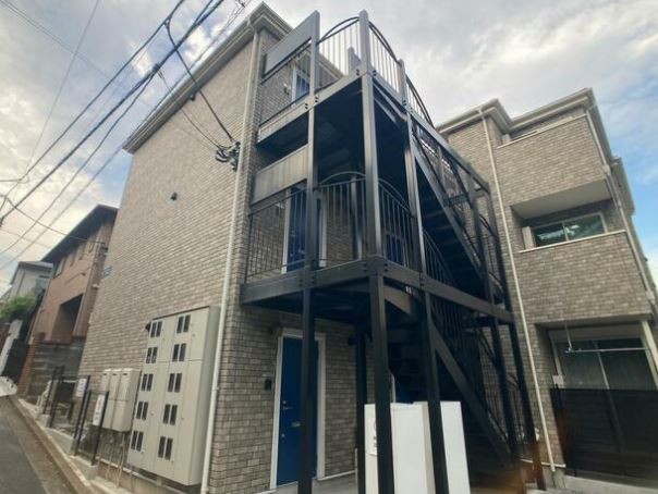 横浜市港北区日吉４丁目 【賃貸居住】アパート