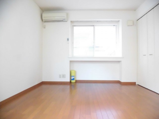 ※同仕様写真含む(居間)