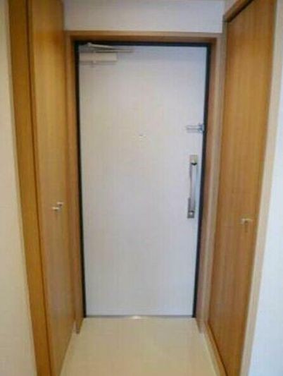 ※同仕様写真含む(玄関)