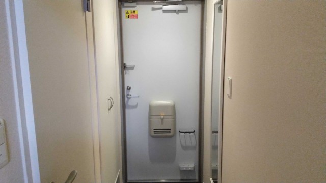 ※同仕様写真含む(玄関)