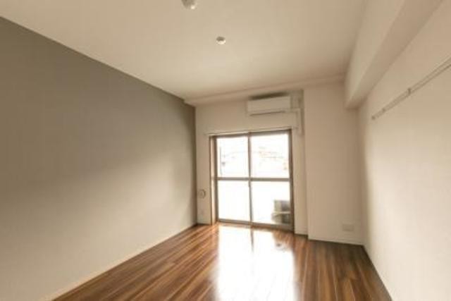 ※写真は同タイプ住戸です。(居間)