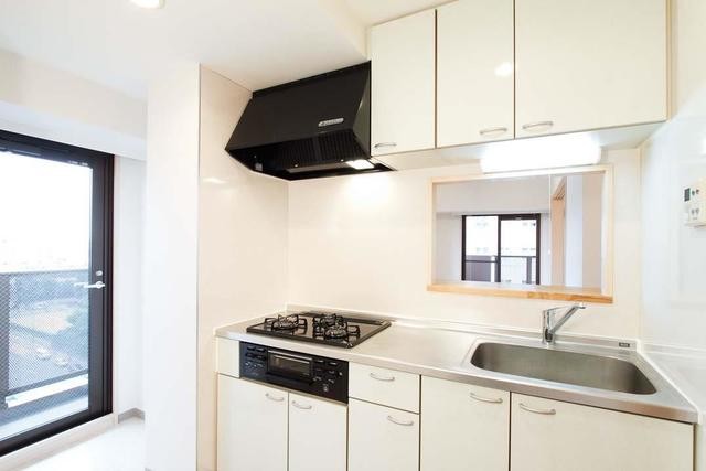 ※写真は同タイプ住戸です。(キッチン)