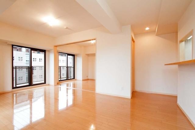 ※写真は同タイプ住戸です。(居間)