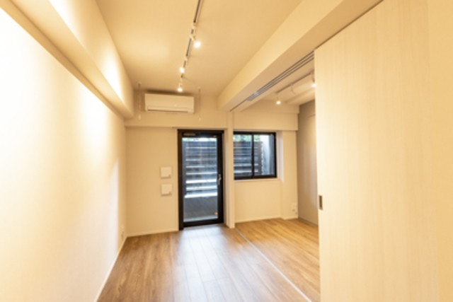 ※写真は同タイプ住戸です。(居間)