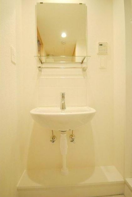 ※同仕様写真含む(内装)