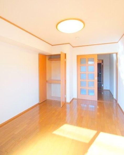 ※同仕様写真を含む(居間)