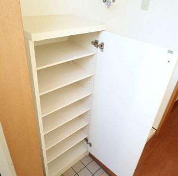※同仕様写真含む(玄関)