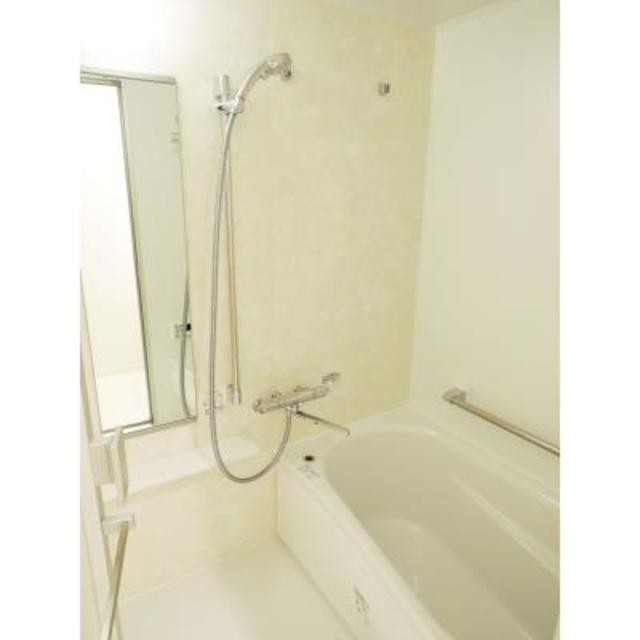 ※写真は同タイプ住戸です。(風呂)