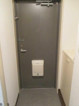 (玄関)