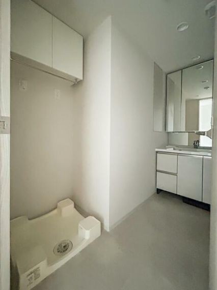 ※同仕様写真含む(内装)