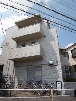 世田谷区弦巻２丁目 【賃貸居住】マンション
