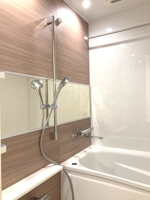 ※写真は同タイプ住戸です。(風呂)