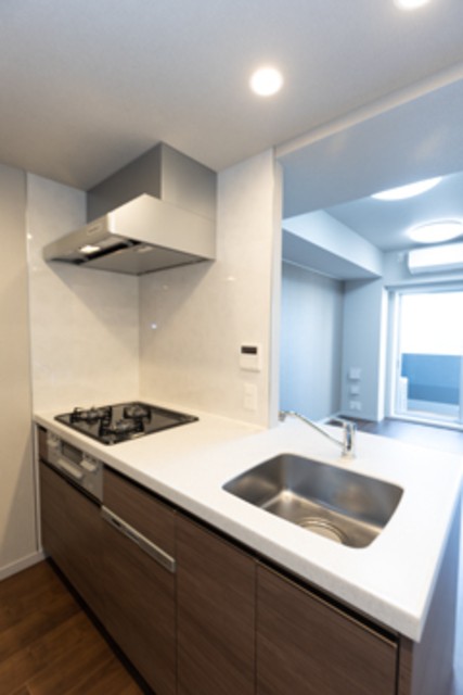 ※写真は同タイプ住戸です。(キッチン)