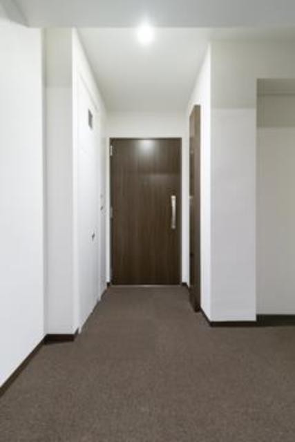 ※写真は同タイプ住戸です。(玄関)