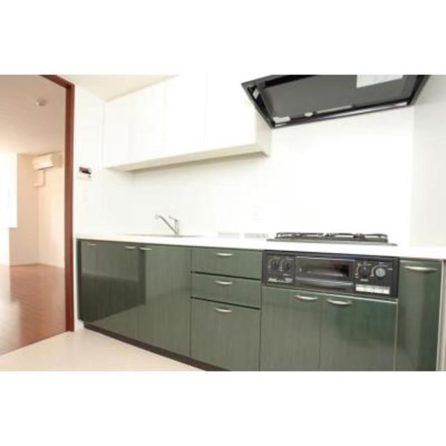 ※写真は同タイプ住戸です。(キッチン)