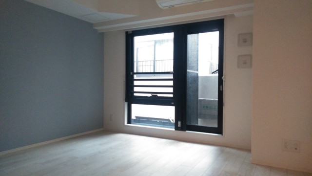 ※同仕様写真含む(居間)