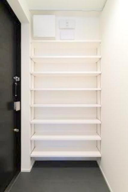 ※同仕様写真含む(玄関)