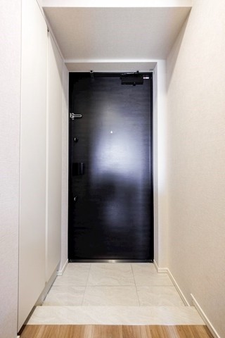 (玄関)