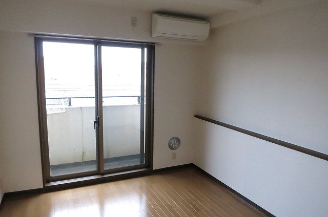 ※同仕様写真含む(居間)