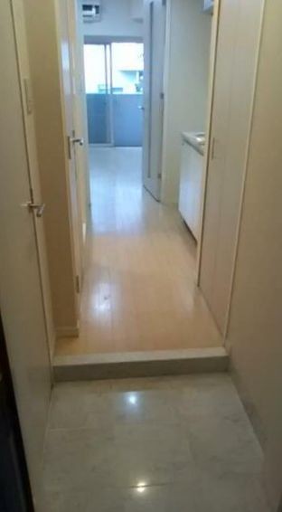 ※同仕様写真含む(玄関)