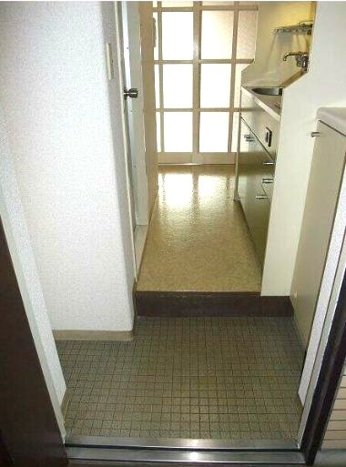 (玄関)