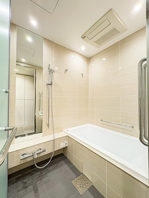 ※写真は同タイプ住戸です。(風呂)