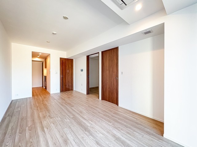 ※写真は同タイプ住戸です。(居間)