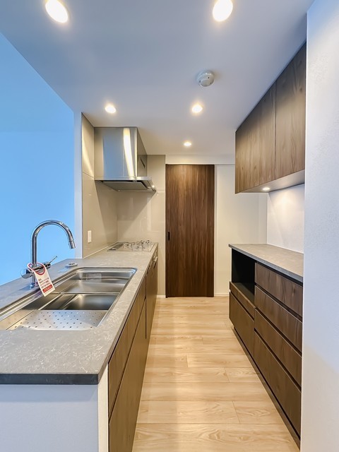 ※写真は同タイプ住戸です。(キッチン)