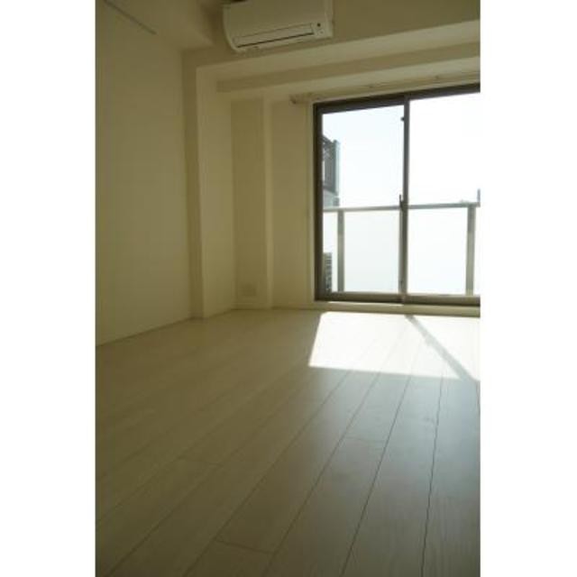 ※写真は同タイプ住戸です。(居間)