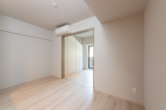 ※写真は同タイプ住戸です。(居間)