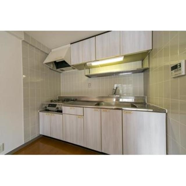 ※写真は同タイプ住戸です。(キッチン)