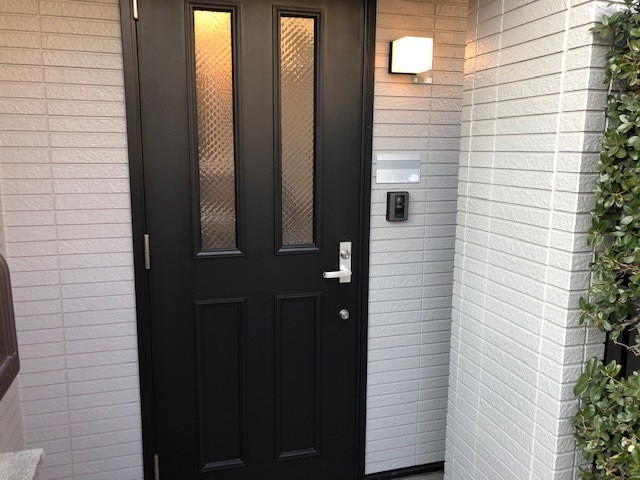 ※同仕様写真含む(玄関)