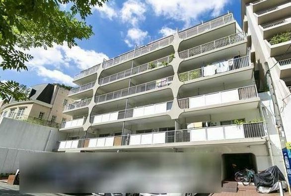 港区三田３丁目 【賃貸居住】マンション