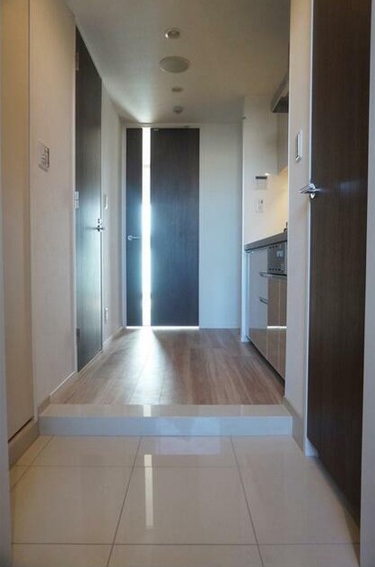 ※同仕様写真含む(玄関)