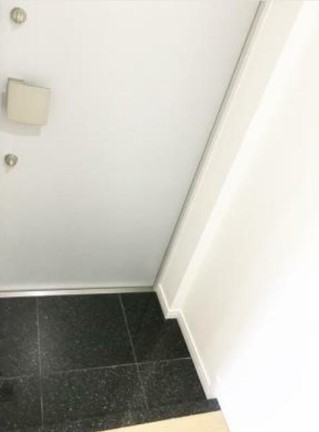 ※同仕様写真含む(玄関)