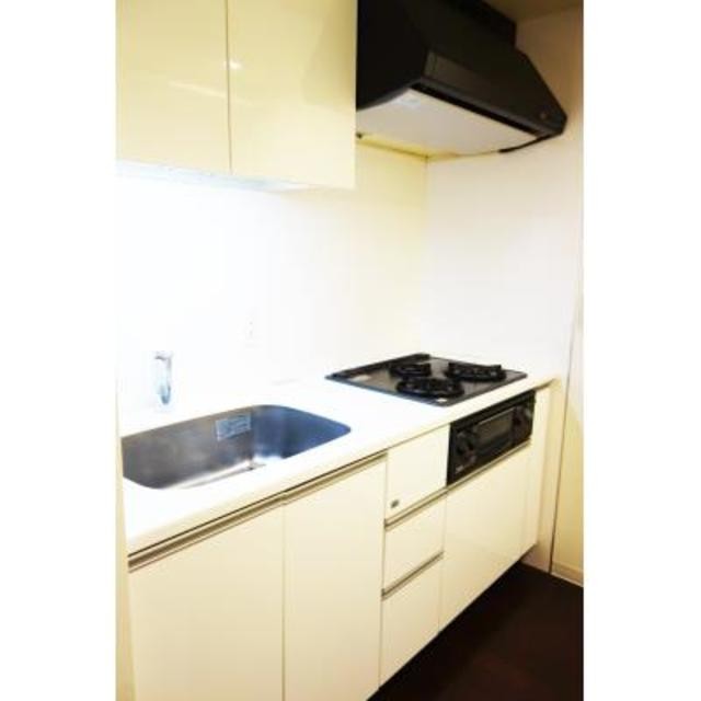 ※写真は同タイプ住戸です。(キッチン)