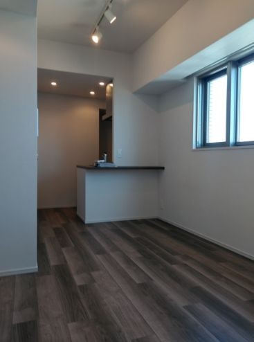 ※同仕様写真含む(居間)