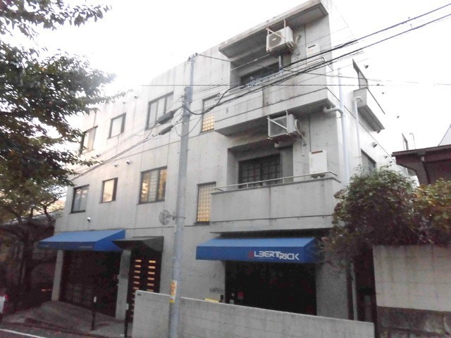 大田区上池台５丁目 【賃貸居住】マンション