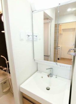 ※同仕様写真(内装)